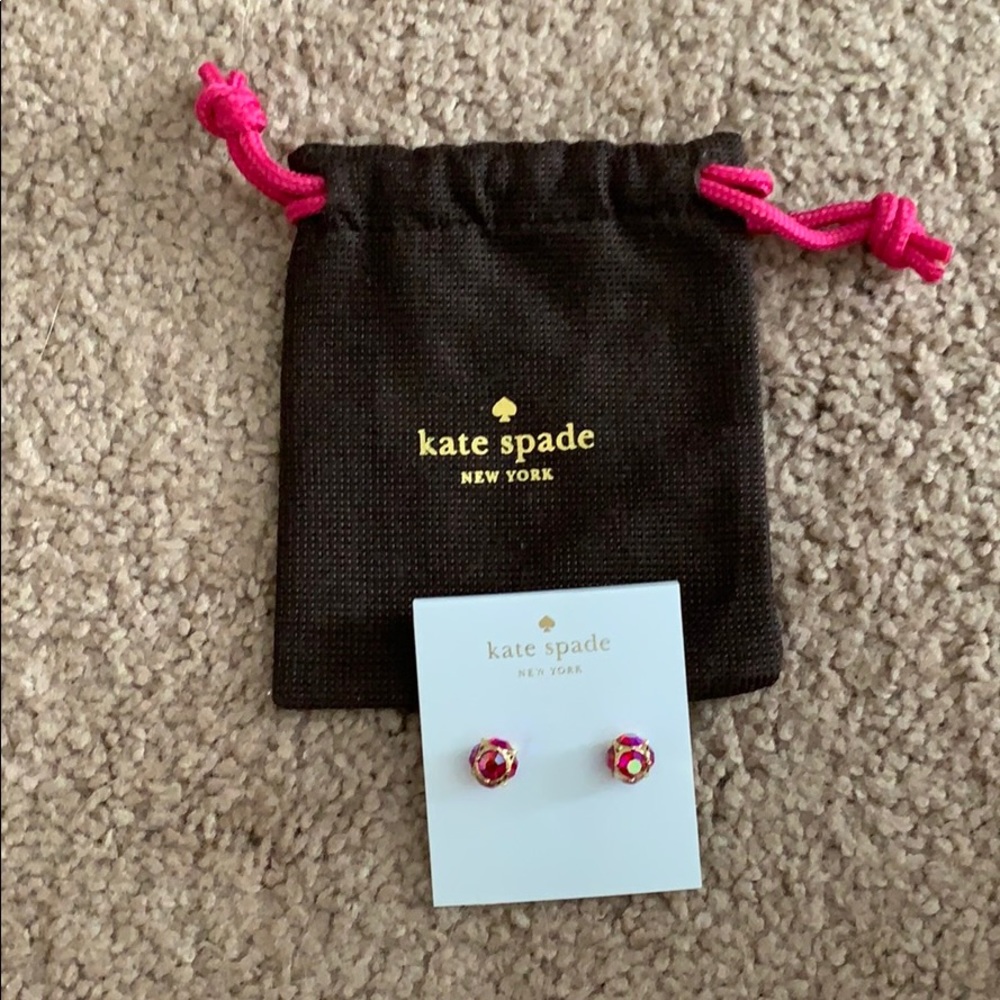 Never worn Kate Spade stud earrings.